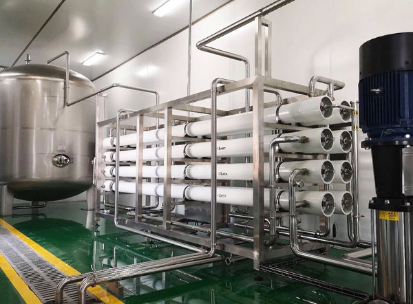 制药工业的纯化水设备跟普通的纯水设备有什么区别？